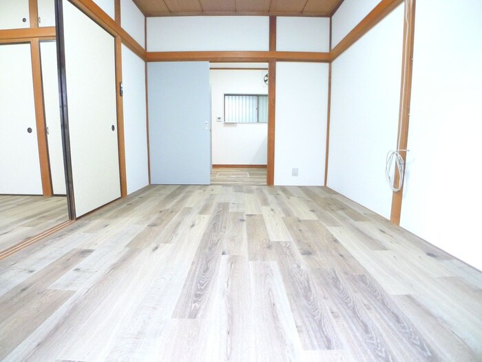 物件内観写真8　(居室)