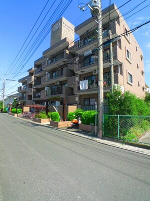 ﾗｲｵﾝｽﾞﾏﾝｼｮﾝ大宮三橋一丁目(302)外観写真