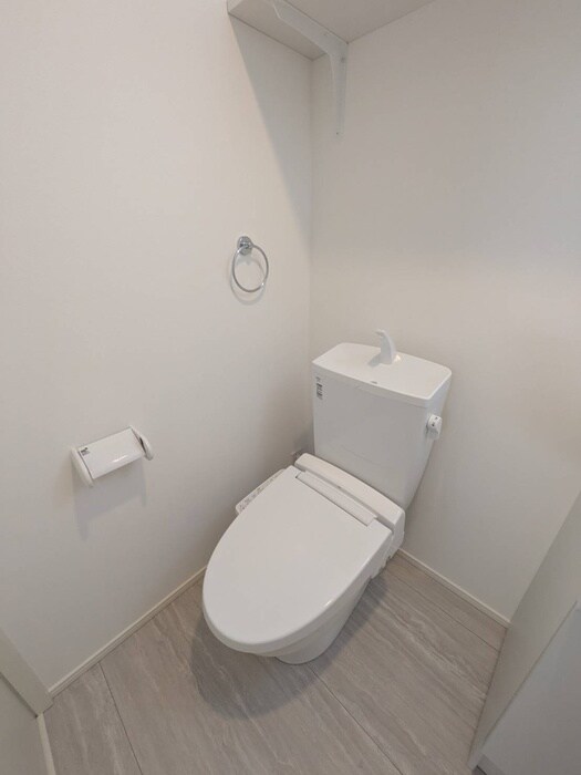 物件内観写真6　(トイレ)