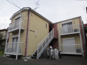 メゾンドナ－ミ外観写真