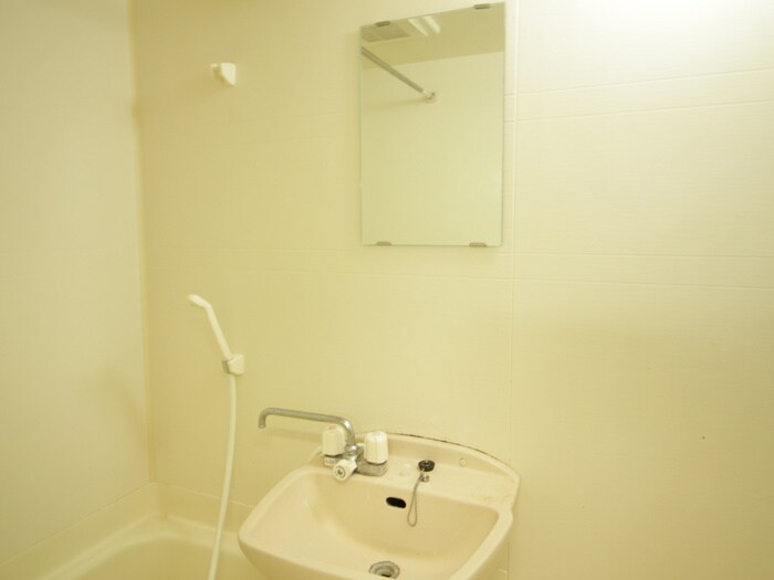 物件内観写真8　(洗面)