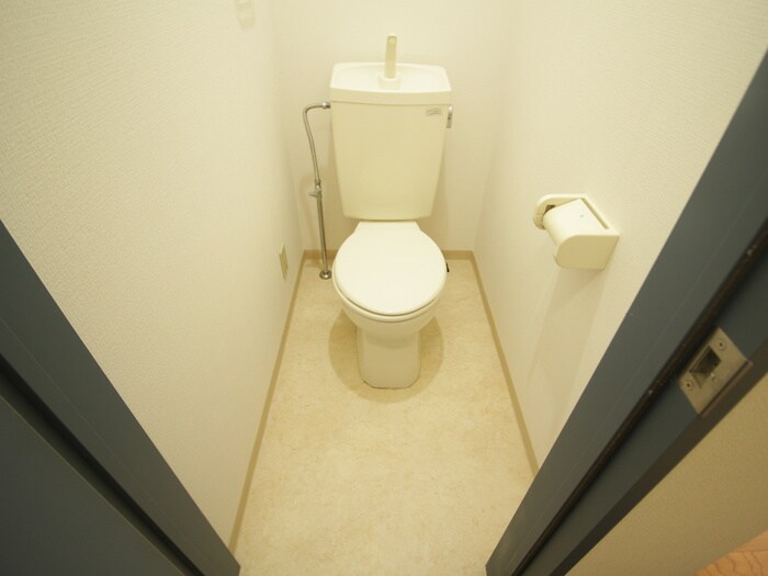 物件内観写真9　(トイレ)