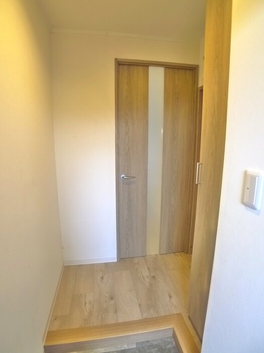 物件内観写真17　(廊下)