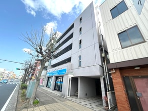 小川ビル外観写真