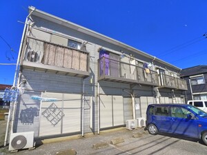 キャッスルマキ２号棟外観写真