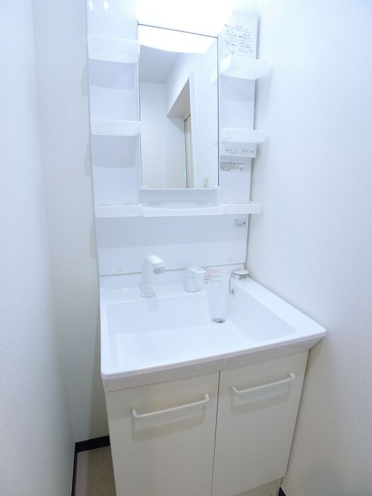 物件内観写真12　(洗面)