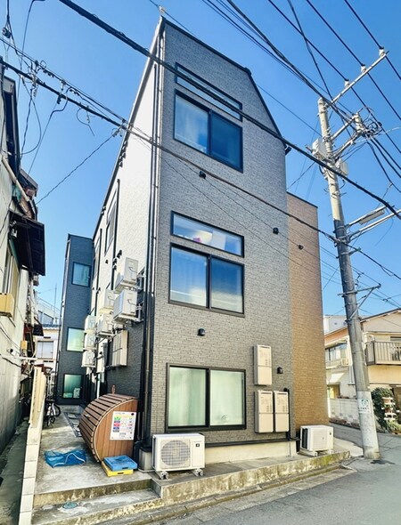 ＣＲＥＡＲＱ外観写真