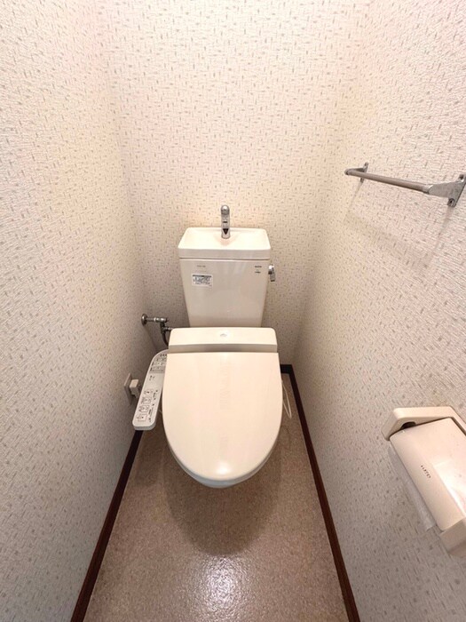 物件内観写真9　(トイレ)