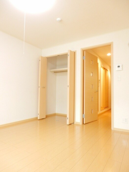 物件内観写真21　(居室)