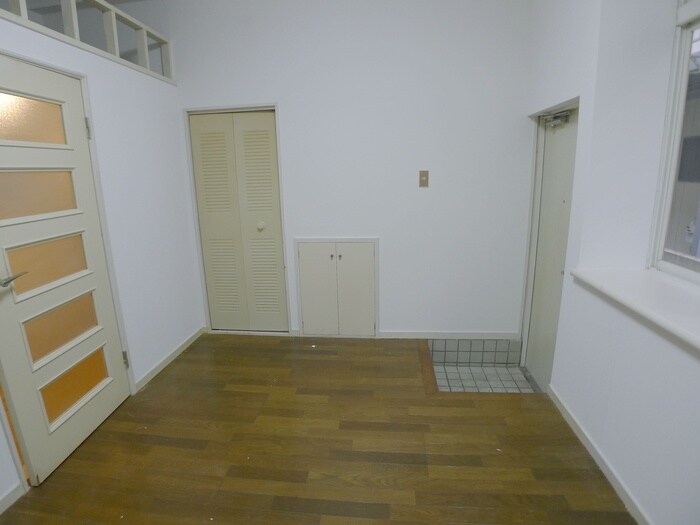 物件内観写真6　(内観写真)