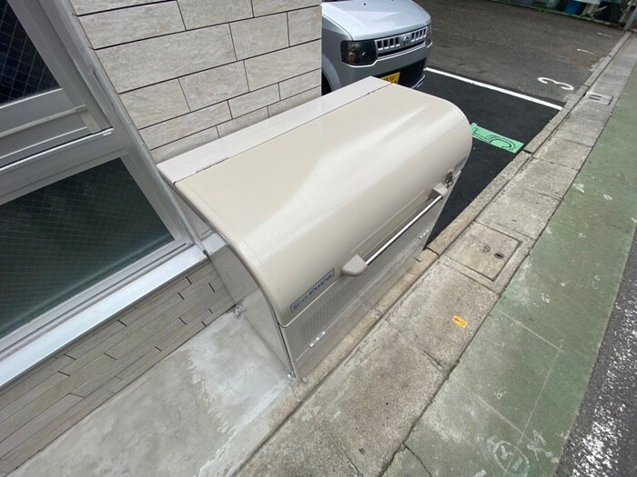 物件外観写真4　(建物設備)