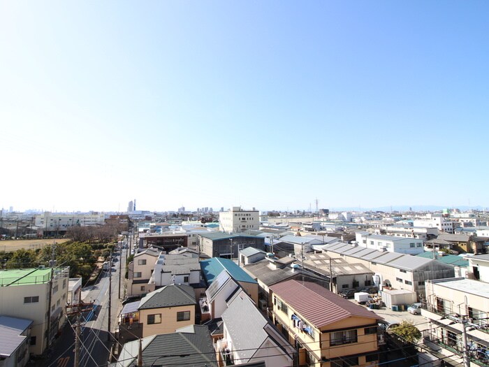 物件内観写真20　(室内からの展望)