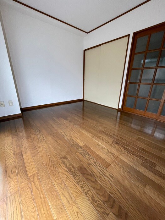 物件内観写真5　(居室)