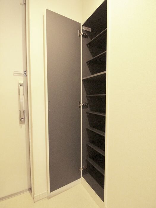 物件内観写真16　(靴箱)