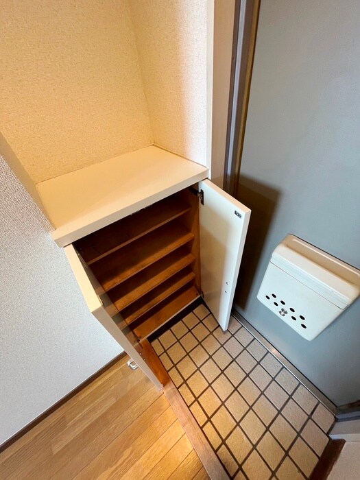 物件内観写真16　(靴箱)