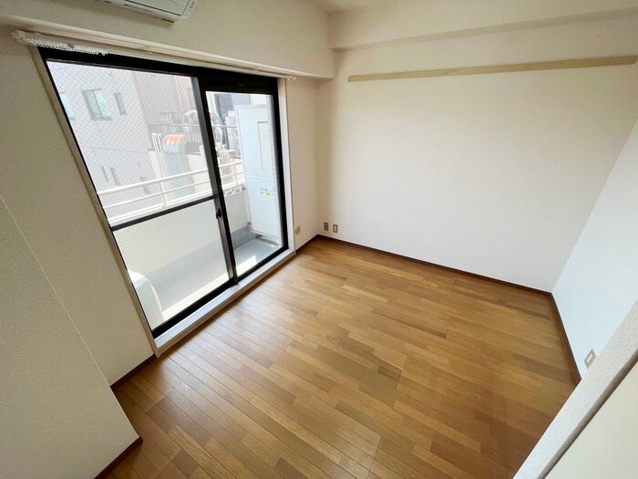 物件内観写真18　(居室)