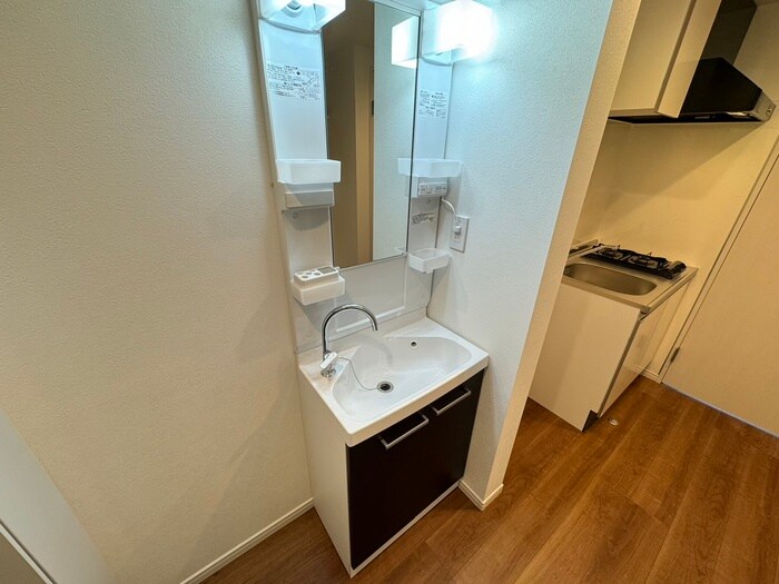 物件内観写真13　(洗面)