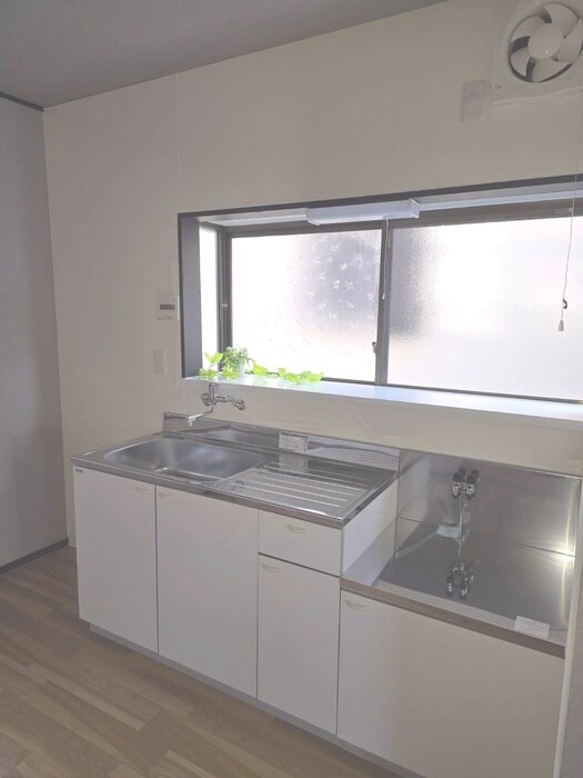 物件内観写真6　(キッチン)