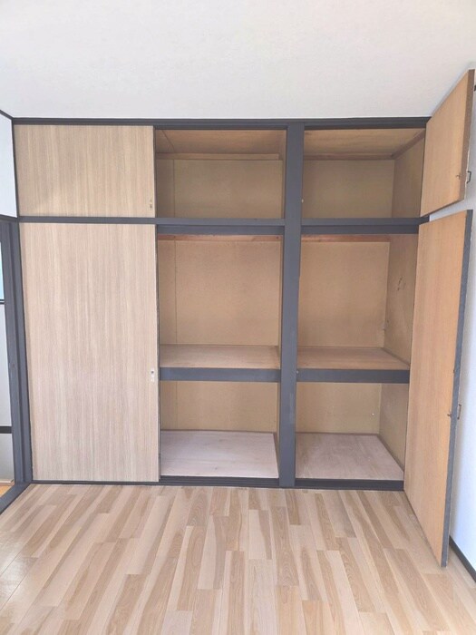 物件内観写真9　(収納)