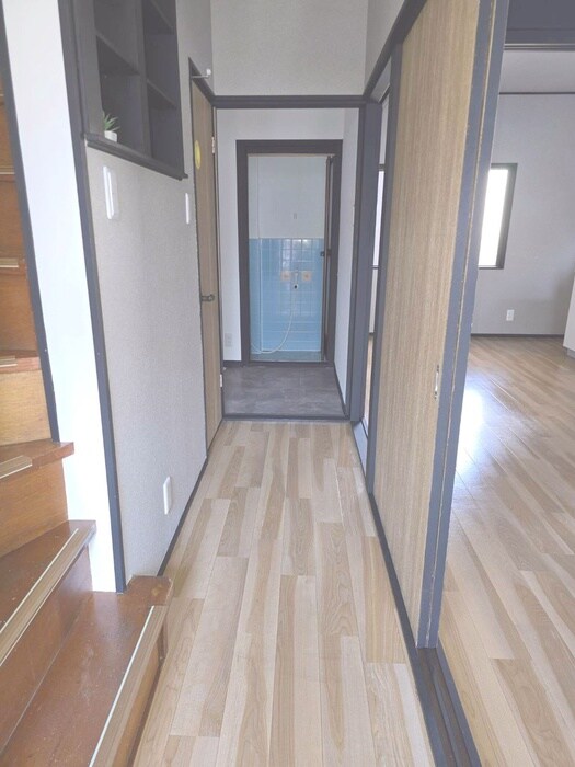 物件内観写真20　(玄関)