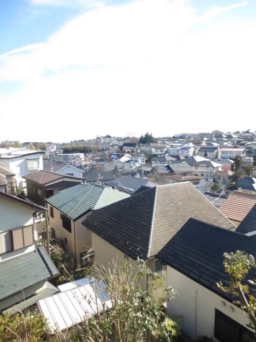 物件内観写真20　(室内からの展望)