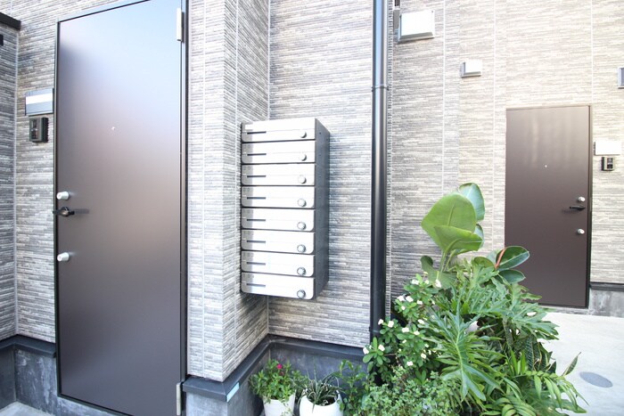 物件外観写真6　(建物設備)