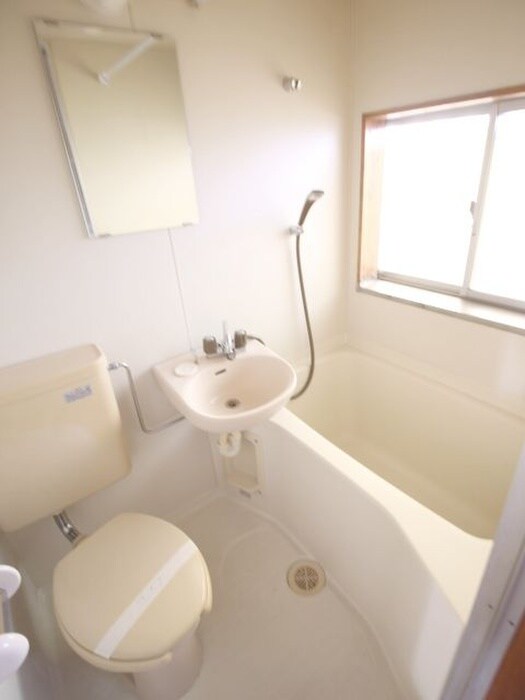 物件内観写真11　(バス／シャワールーム等)