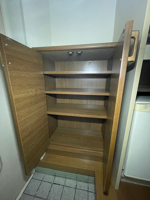 物件内観写真12　(靴箱)