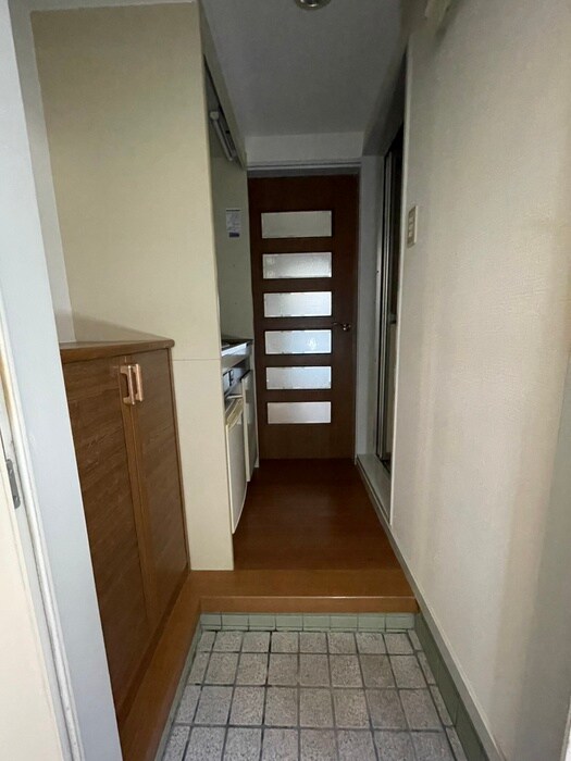 物件内観写真18　(廊下)