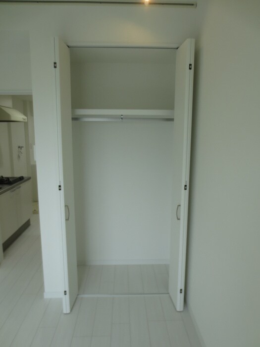 物件内観写真11　(収納)