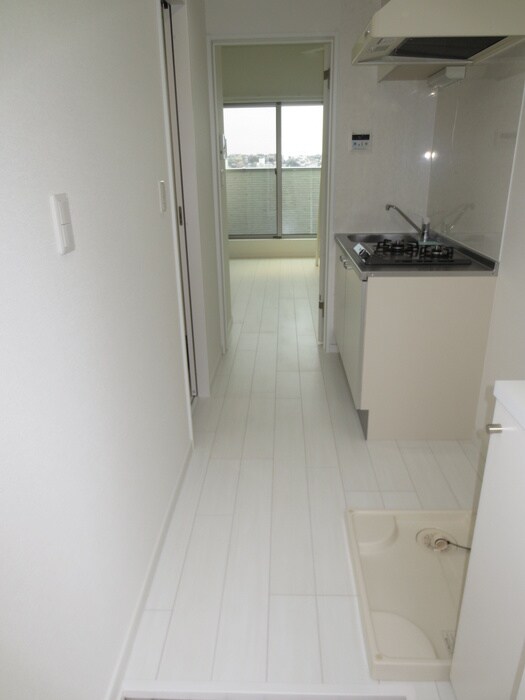 物件内観写真17　(廊下)