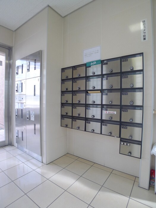 物件外観写真4　(建物設備)