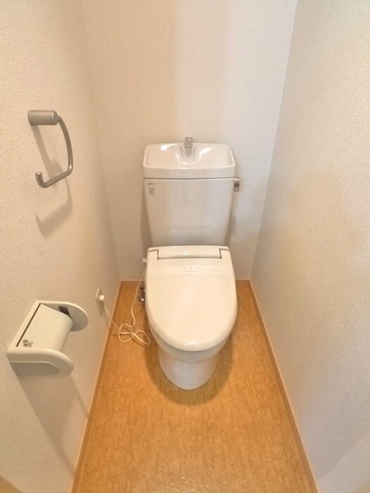 物件内観写真15　(トイレ)