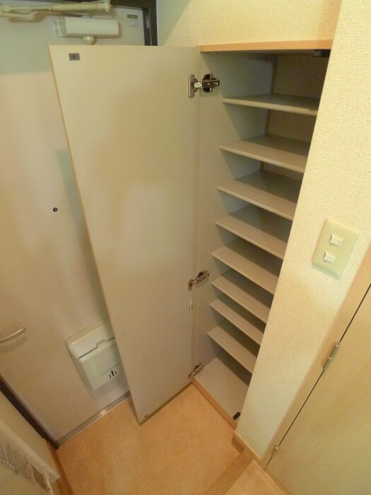 物件内観写真20　(靴箱)