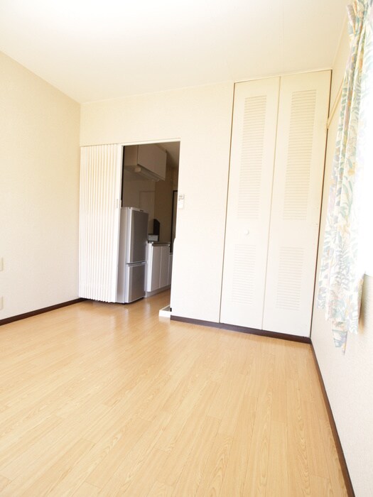 物件内観写真18　(居室)