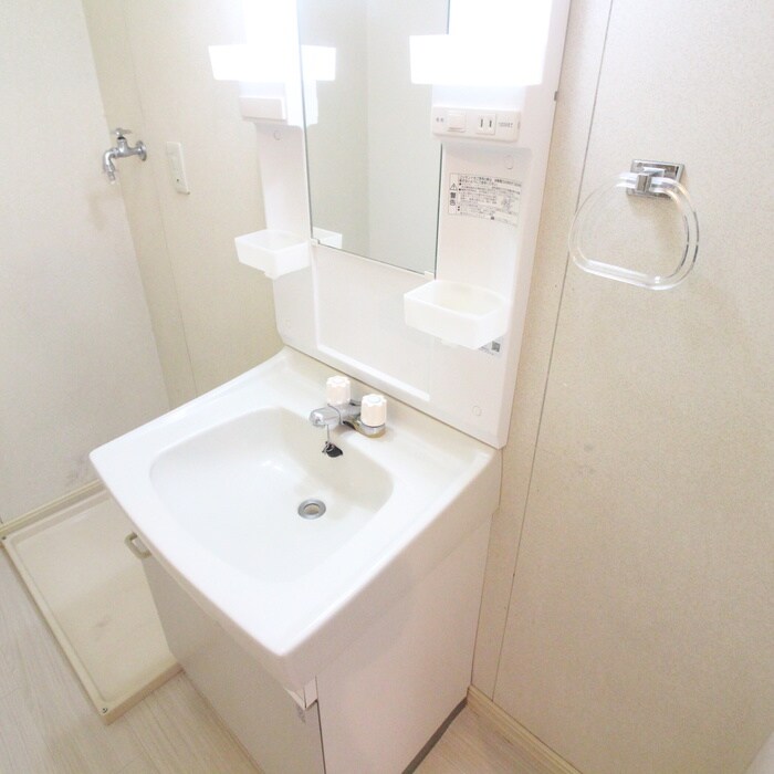 物件内観写真10　(洗面)