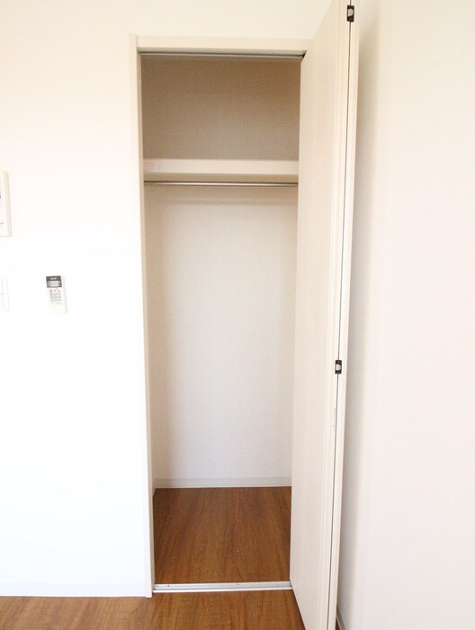物件内観写真13　(収納)