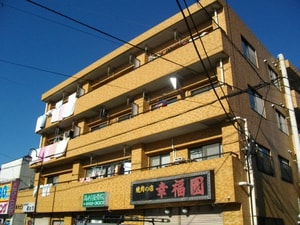 青木ビル外観写真