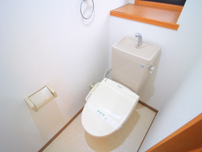 物件内観写真15　(トイレ)