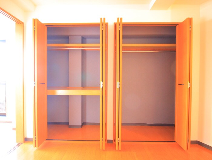 物件内観写真16　(収納)