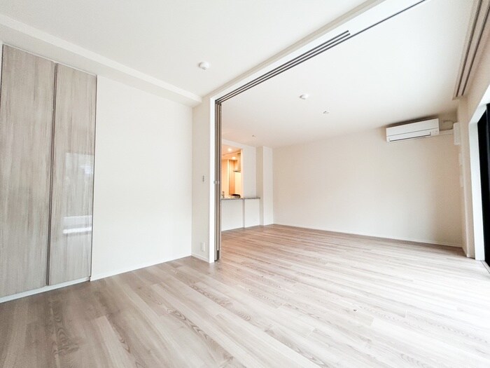 物件内観写真18　(居室)