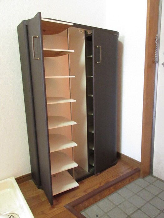 物件内観写真16　(靴箱)