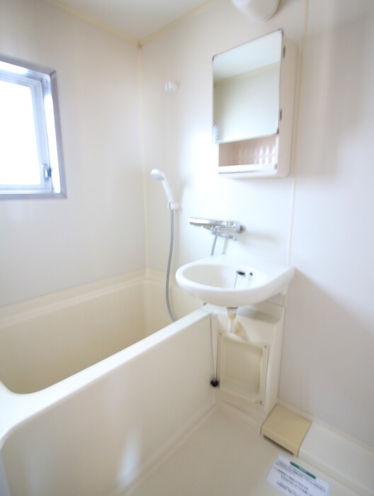 物件内観写真9　(バス／シャワールーム等)