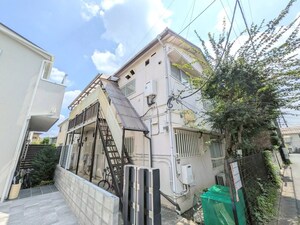 サフラン外観写真