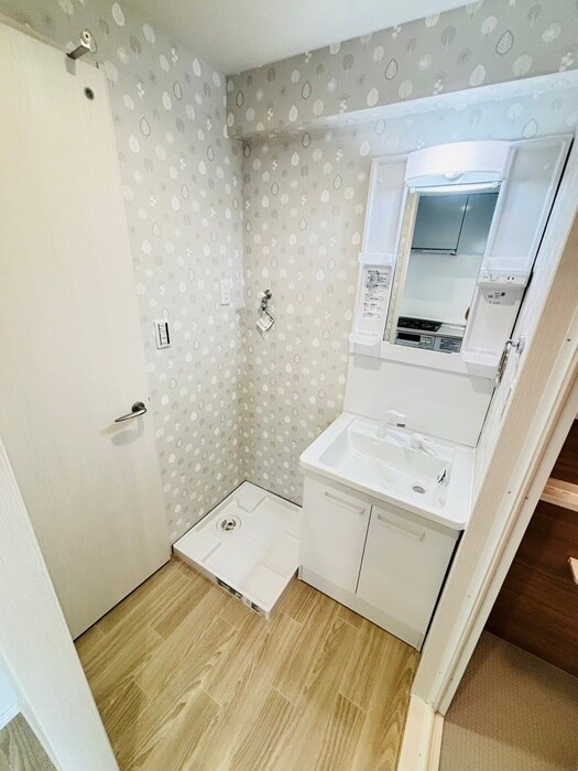 物件内観写真12　(洗面)