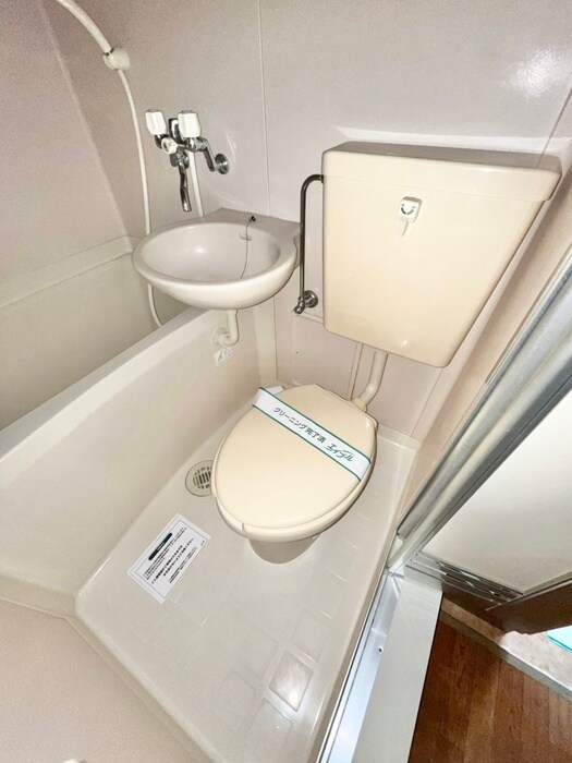 物件内観写真12　(トイレ)