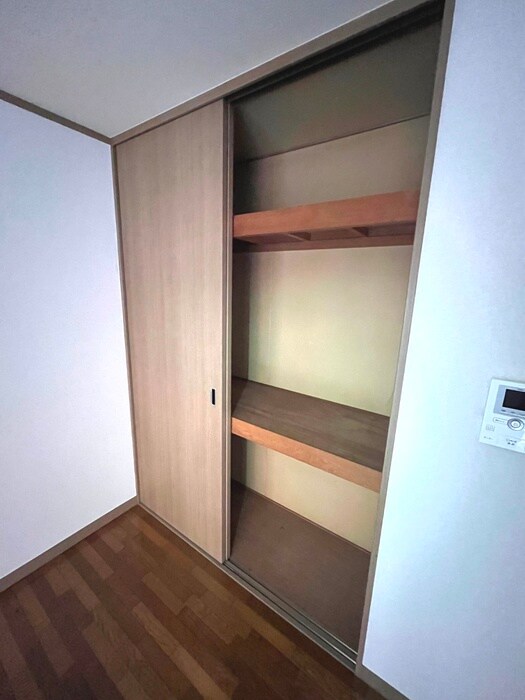 物件内観写真14　(収納)