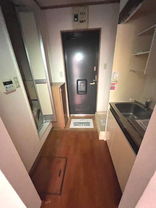 物件内観写真19　(廊下)