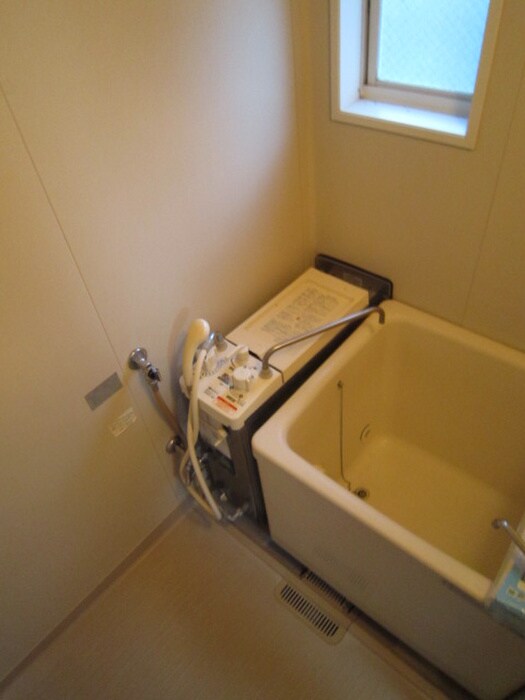 物件内観写真9　(バス／シャワールーム等)