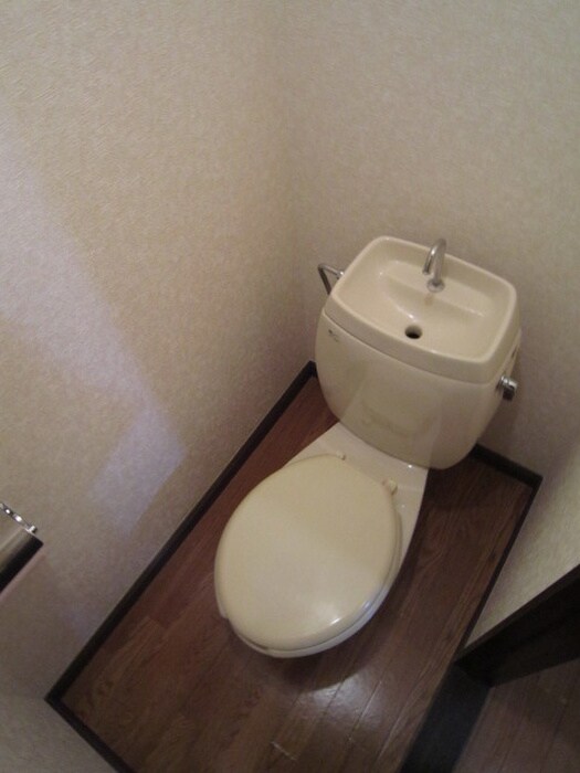 物件内観写真10　(トイレ)